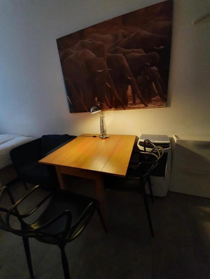Modern Studio With Mezzanine Le Mont-Sur-Lausanne Exteriör bild