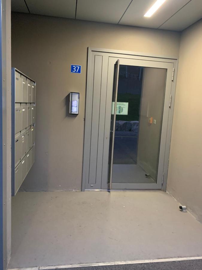 Modern Studio With Mezzanine Le Mont-Sur-Lausanne Exteriör bild